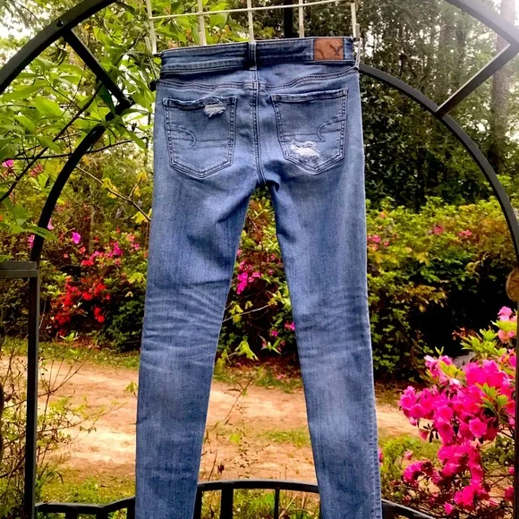 American Eagle skinny jeans - Picture 2 of 2